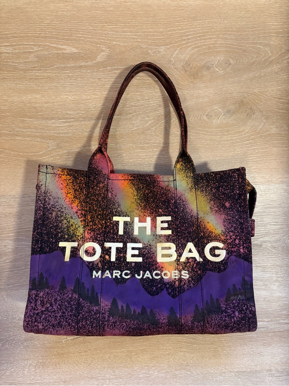 Large Marc Jacobs “Majestic Mountain” 🪄⛰️ The Tote Bag